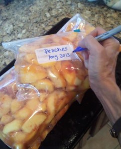 bagging peaches for freezer