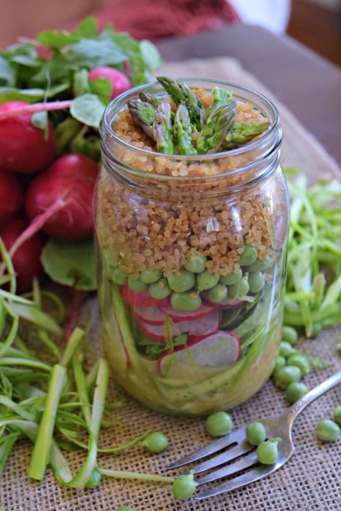 Shaved Asparagus, Spinach and English Pea Salad packs up nicely in a jar for meal prepping and to take to work, gym or school for lunch.