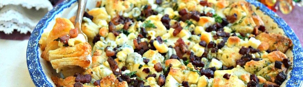 Pull Apart Bacon Blue Cheese Bread appetizer