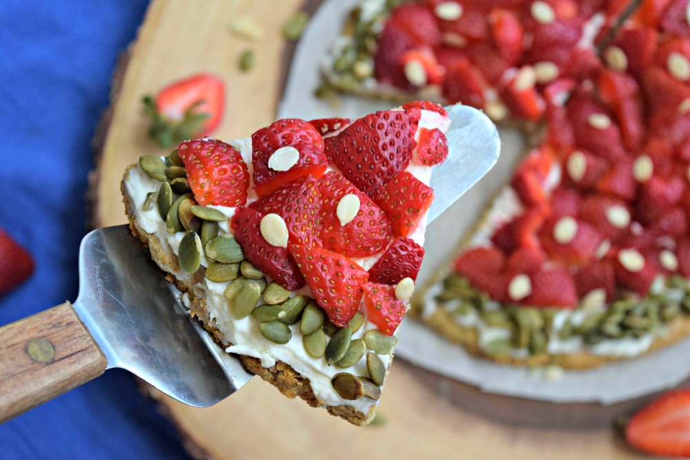 Strawberry Seed Pizza is a beautiful, summery dessert that is gluten-free, sugar-free, and dairy-free. Paleo diet friendly too. 