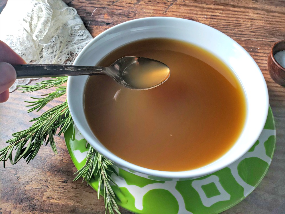 Healthy Homemade Bone Broth for Instant Pot