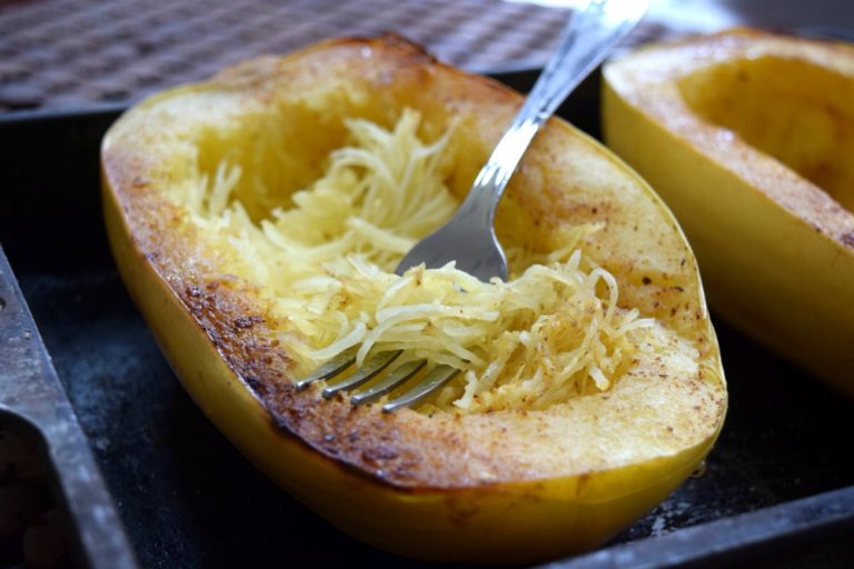 Mediterranean Stuffed Spaghetti Squash | Gluten-free, Vegetarian ...