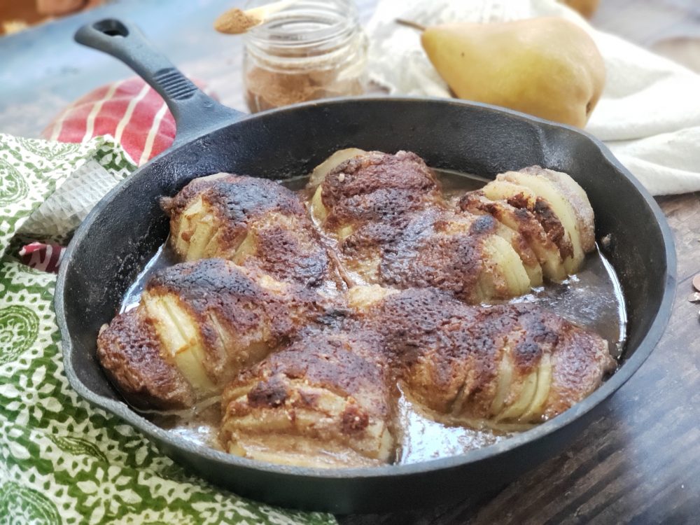 Baked Hasselback Pears with Gingerbread Streusel