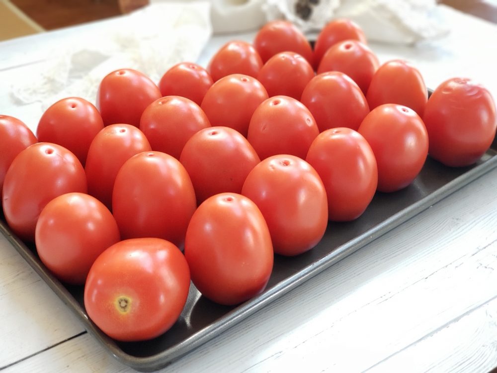 storing tomatoes on stem end at room temperature