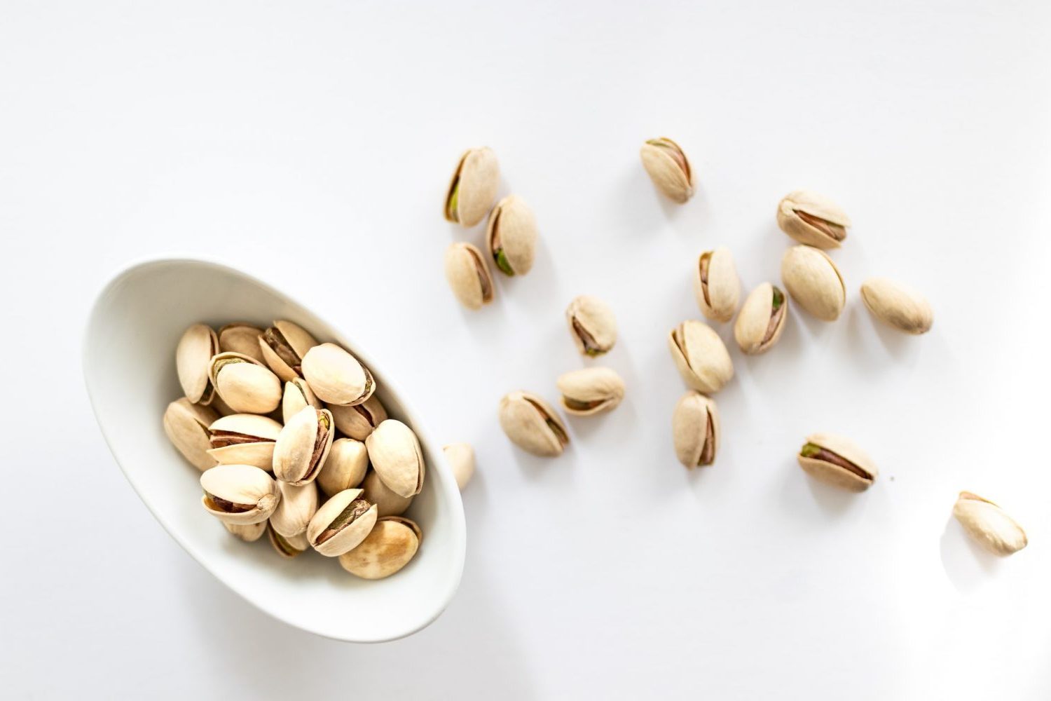 Pistachios are a great source of fiber in a low carb diet.